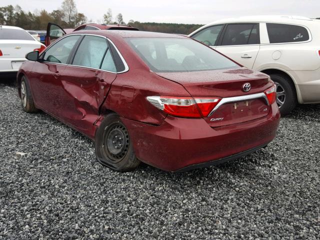 4T1BF1FK8HU615658 - 2017 TOYOTA CAMRY LE BURGUNDY photo 3