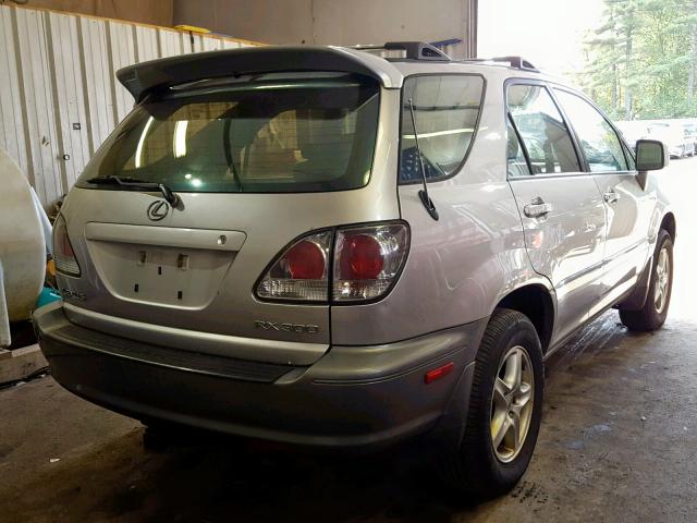 JTJHF10U610202933 - 2001 LEXUS RX 300 SILVER photo 4