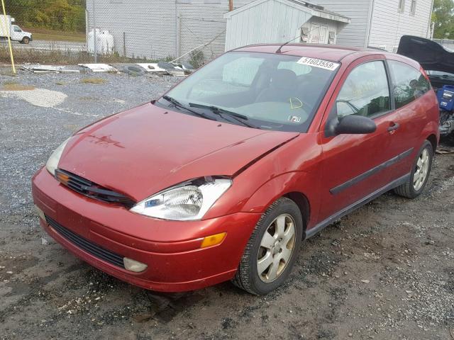 3FAFP31311R128433 - 2001 FORD FOCUS ZX3 RED photo 2