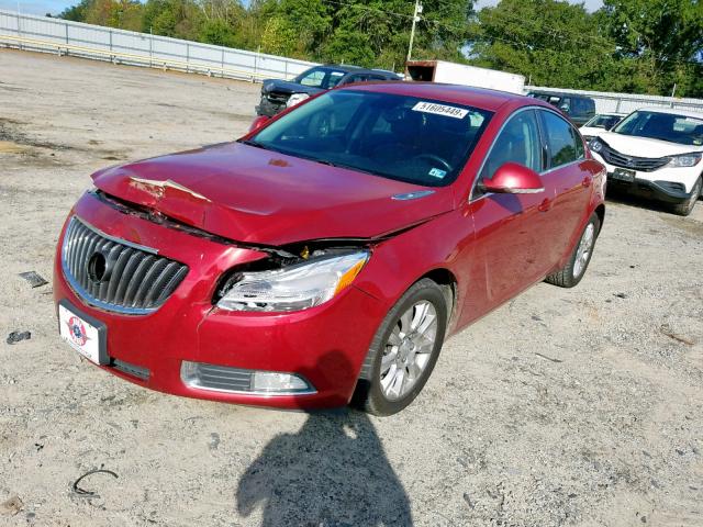 2G4GR5ER6C9204493 - 2012 BUICK REGAL RED photo 2