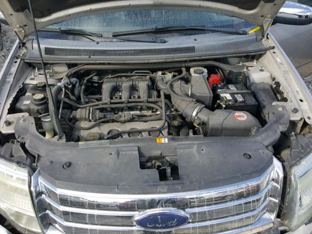 1FMDK06W88GA21684 - 2008 FORD TAURUS X L SILVER photo 7