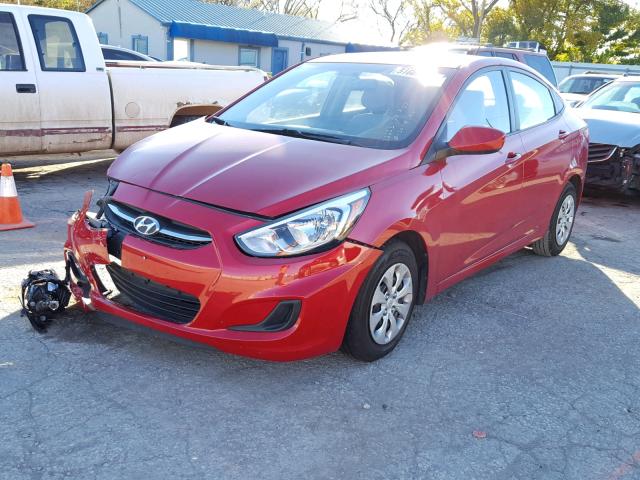 KMHCT4AE2GU096170 - 2016 HYUNDAI ACCENT SE RED photo 2