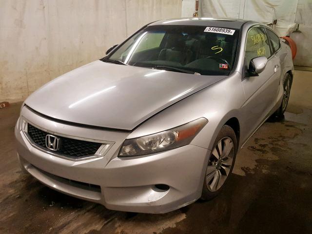 1HGCS12818A022127 - 2008 HONDA ACCORD EXL SILVER photo 2