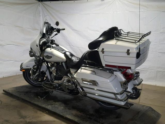 1HD1FFW1X3Y631722 - 2003 HARLEY-DAVIDSON FLHTCI WHITE photo 3