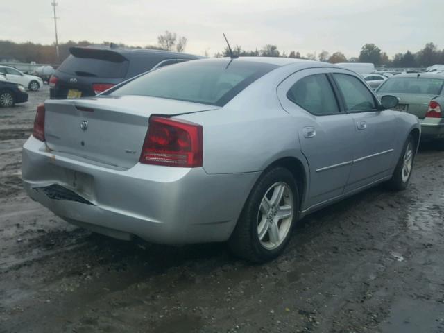 2B3KA33G18H214066 - 2008 DODGE CHARGER SX SILVER photo 4