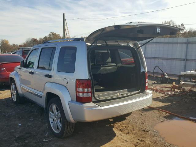 1J4PN5GK1BW543663 - 2011 JEEP LIBERTY LI SILVER photo 3