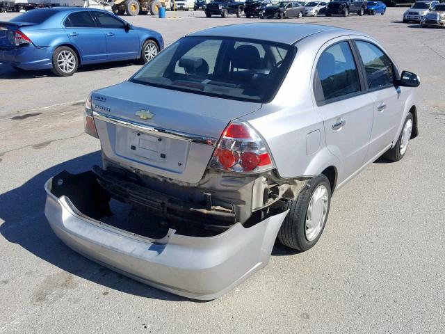 KL1TG56EX9B356313 - 2009 CHEVROLET AVEO LT SILVER photo 4