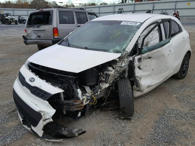 KNADM5A31D6138738 - 2013 KIA RIO LX WHITE photo 2