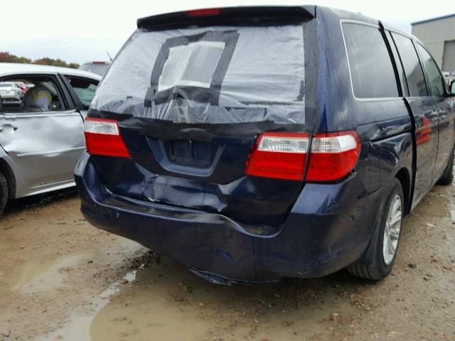 5FNRL38805B080306 - 2005 HONDA ODYSSEY TO BLUE photo 9