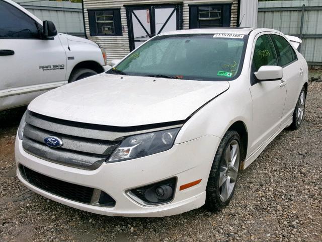 3FAHP0KC2BR138525 - 2011 FORD FUSION SPO WHITE photo 2