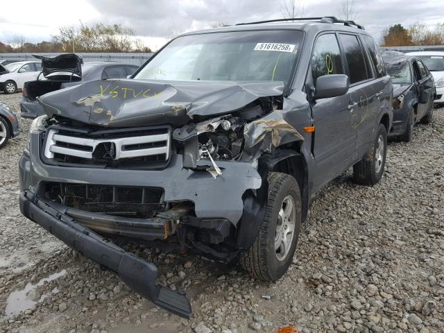 5FNYF18138B503118 - 2008 HONDA PILOT LX GRAY photo 2