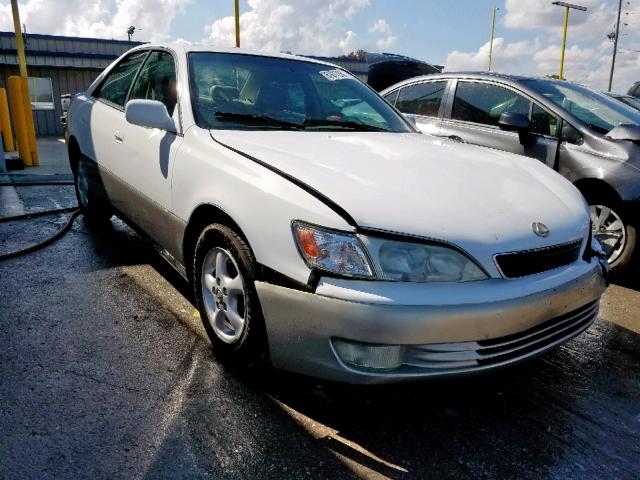 JT8BF22G7V5007968 - 1997 LEXUS ES 300 WHITE photo 1