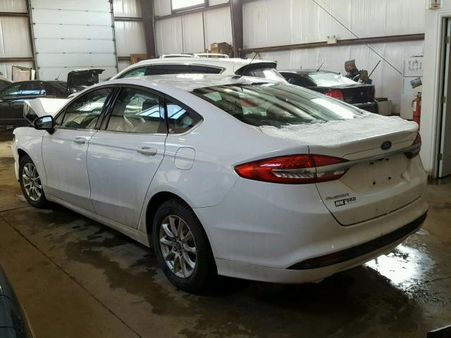 3FA6P0G73HR106274 - 2017 FORD FUSION S WHITE photo 3