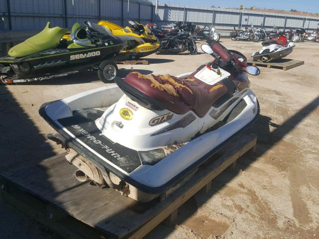 ZZN53218A999 - 1999 BOMBARDIER JETSKI WHITE photo 4