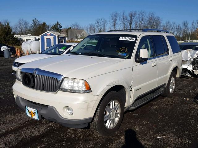 5LMEU88H04ZJ48596 - 2004 LINCOLN AVIATOR 白色 照片 2