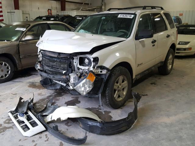 1FMCU4K34BKC28022 - 2011 FORD ESCAPE HYB WHITE photo 2