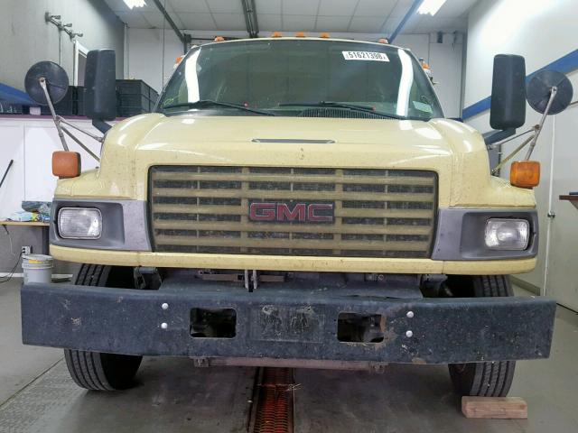 1GDJ5C1G87F415265 - 2007 GMC C5500 C5C0 YELLOW photo 9