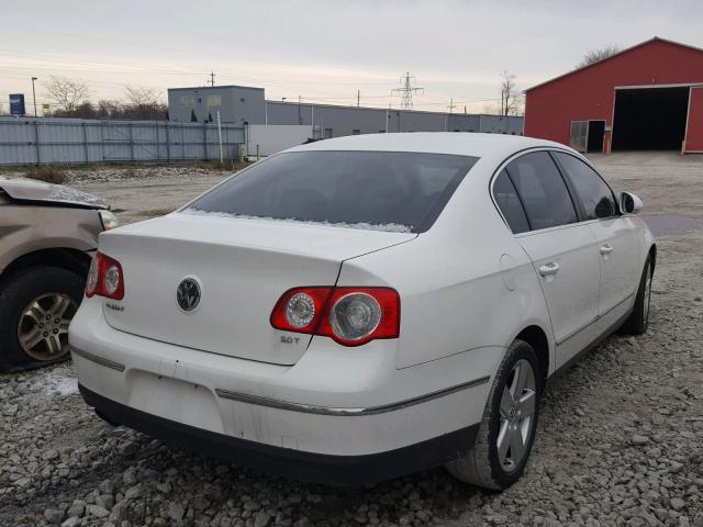 WVWAK73C49E061610 - 2009 VOLKSWAGEN PASSAT KOM WHITE photo 4