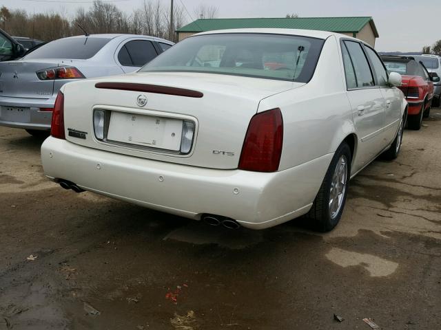 1G6KF57913U207649 - 2003 CADILLAC DEVILLE DT WHITE photo 4