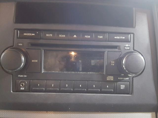 1J8HG48K86C144018 - 2006 JEEP COMMANDER BLACK photo 9