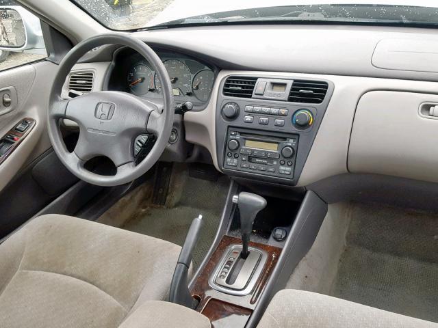 1HGCG56722A162530 - 2002 HONDA ACCORD SE SILVER photo 9