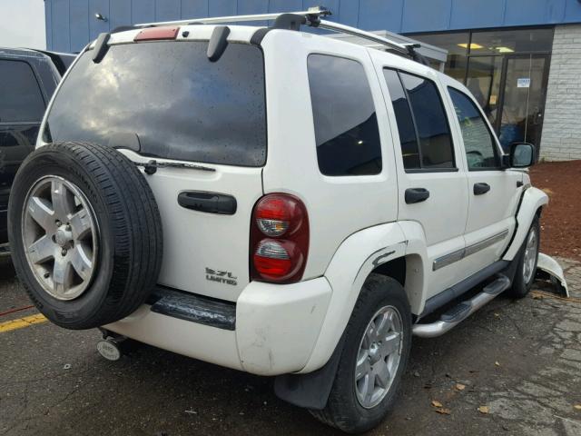 1J4GL58K25W719905 - 2005 JEEP LIBERTY LI WHITE photo 4