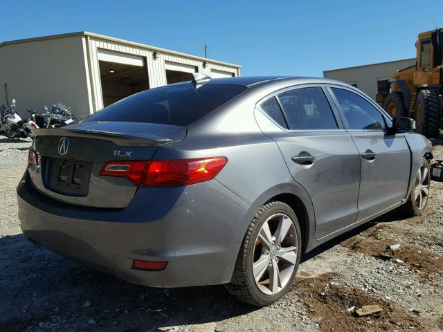 19VDE2E59DE000720 - 2013 ACURA ILX 24 PRE GRAY photo 4