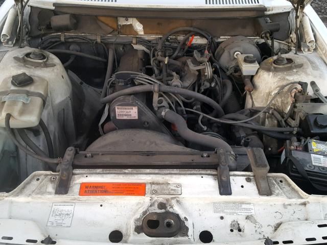 YV1AA8848L1418225 - 1990 VOLVO 240 BASE WHITE photo 7