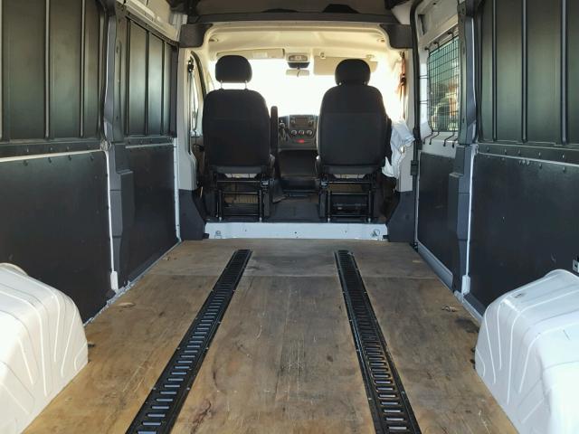3C6TRVDG4JE107172 - 2018 RAM PROMASTER 白色 照片 6
