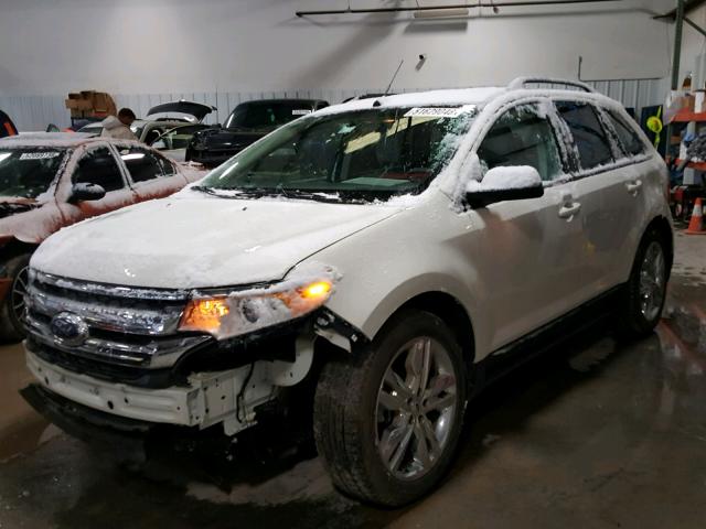 2FMDK3J97CBA33540 - 2012 FORD EDGE SEL WHITE photo 2