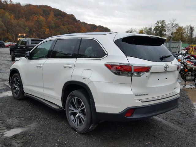 5TDJKRFH0GS348808 - 2016 TOYOTA HIGHLANDER თეთრი ფოტო 3