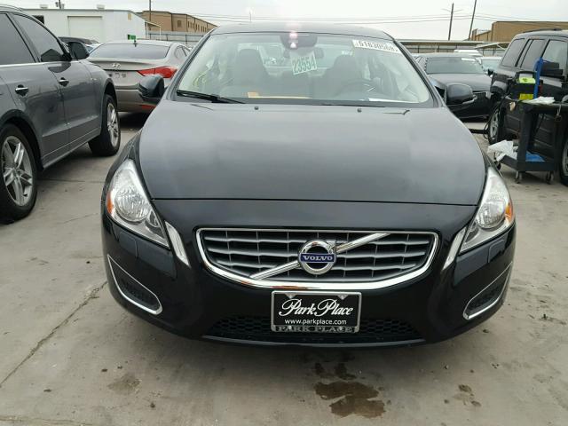 YV1612FS3D2188240 - 2013 VOLVO S60 T5 BLACK photo 9