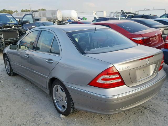 WDBRF61JX5A683924 - 2005 MERCEDES-BENZ C 240 GRAY photo 3