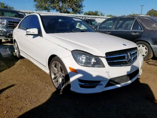 WDDGF4HB4EA902152 - 2014 MERCEDES-BENZ C 250 WHITE photo 1