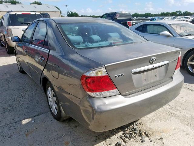 4T1BE32K25U612710 - 2005 TOYOTA CAMRY LE GRAY photo 3