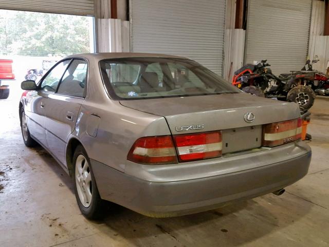 JT8BF28G4Y0286434 - 2000 LEXUS ES 300 TAN photo 3