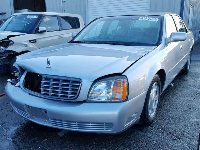 1G6KD54YX2U150996 - 2002 CADILLAC DEVILLE SILVER photo 2