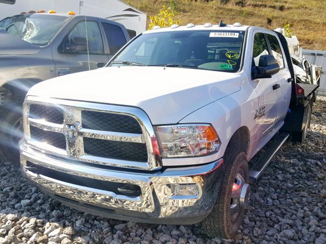 3C7WRTCL5JG354877 - 2018 RAM 3500 WHITE photo 2