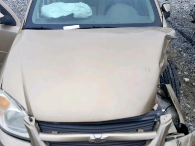 1G1AL52F357548219 - 2005 CHEVROLET COBALT LS GOLD photo 7