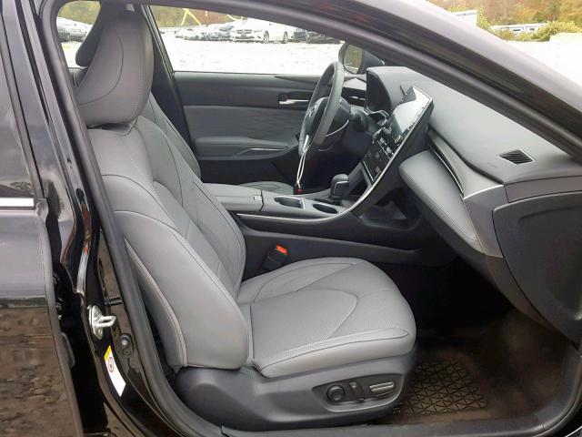 4T1B21FB0KU008060 - 2019 TOYOTA AVALON XLE BLACK photo 5