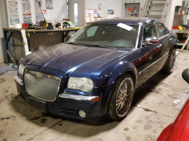 2C3AA63HX5H174557 - 2005 CHRYSLER 300C BLUE photo 2