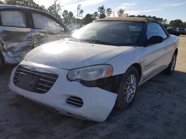 1C3EL45X74N156107 - 2004 CHRYSLER SEBRING LX WHITE photo 2