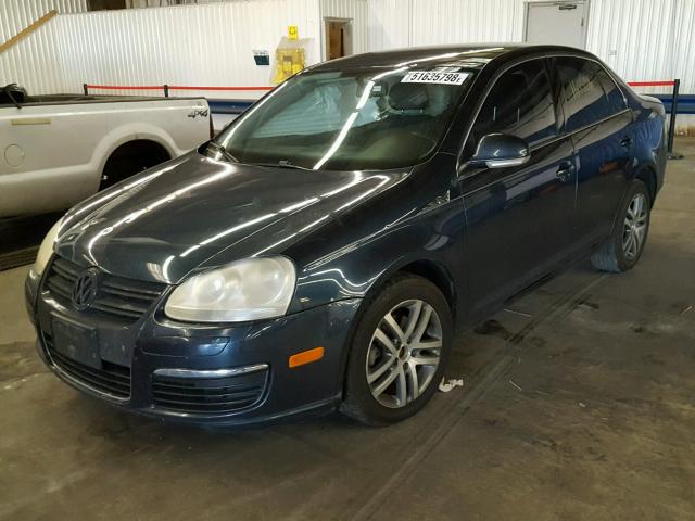 3VWRF71K16M688253 - 2006 VOLKSWAGEN JETTA 2.5 BLUE photo 2