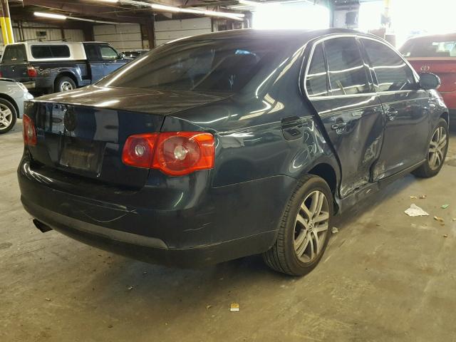 3VWRF71K16M688253 - 2006 VOLKSWAGEN JETTA 2.5 BLUE photo 4