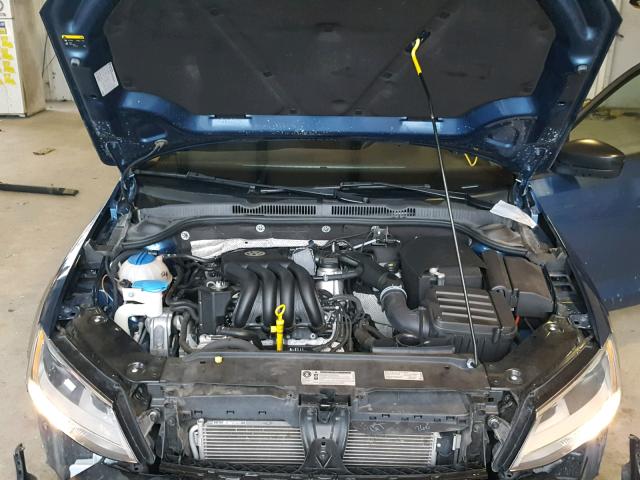 3VW2K7AJ3FM400446 - 2015 VOLKSWAGEN JETTA BASE Կապույտ լուսանկար 7