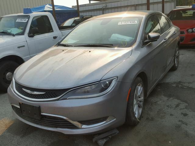 1C3CCCAB1FN702012 - 2015 CHRYSLER 200 LIMITE GRAY photo 2