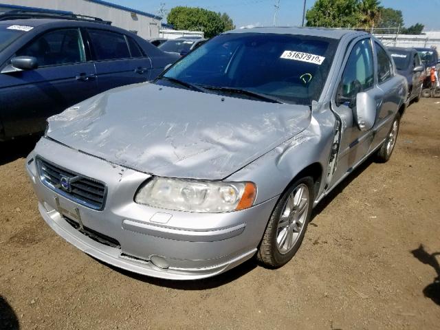 YV1RH592472603768 - 2007 VOLVO S60 2.5T SILVER photo 2