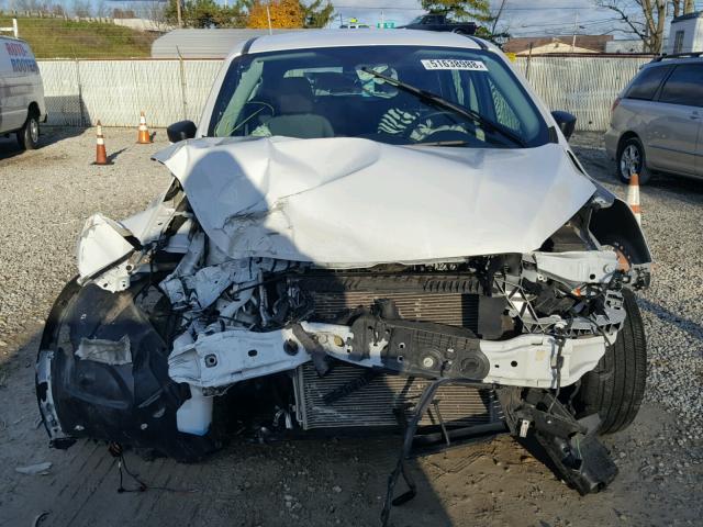 1FMCU0F77HUA46933 - 2017 FORD ESCAPE S WHITE photo 9