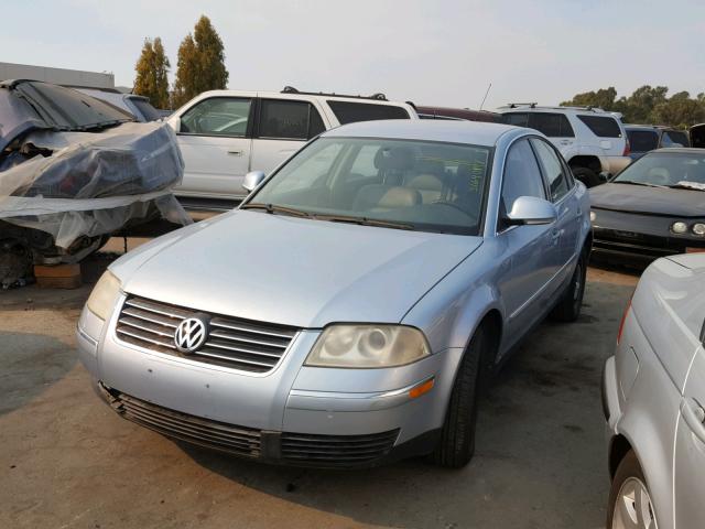 WVWMD63BX5E025956 - 2005 VOLKSWAGEN PASSAT GL SILVER photo 2