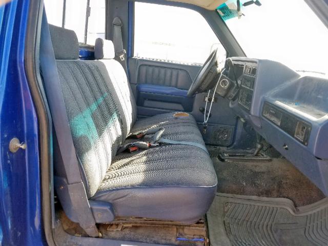 1B7GG26XXRS509282 - 1994 DODGE DAKOTA BLUE photo 5